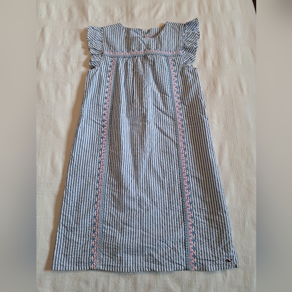 Vineyard Vines girls size 12 seersucker blue & white stripe dress, NWT